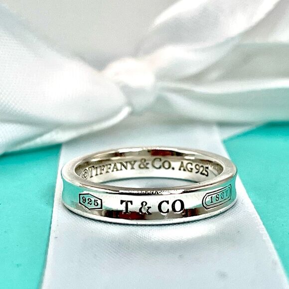 Tiffany & Co 1837 Ring - Narrow - Sz 6.75 - 925 Silver - Picture 15 of 16